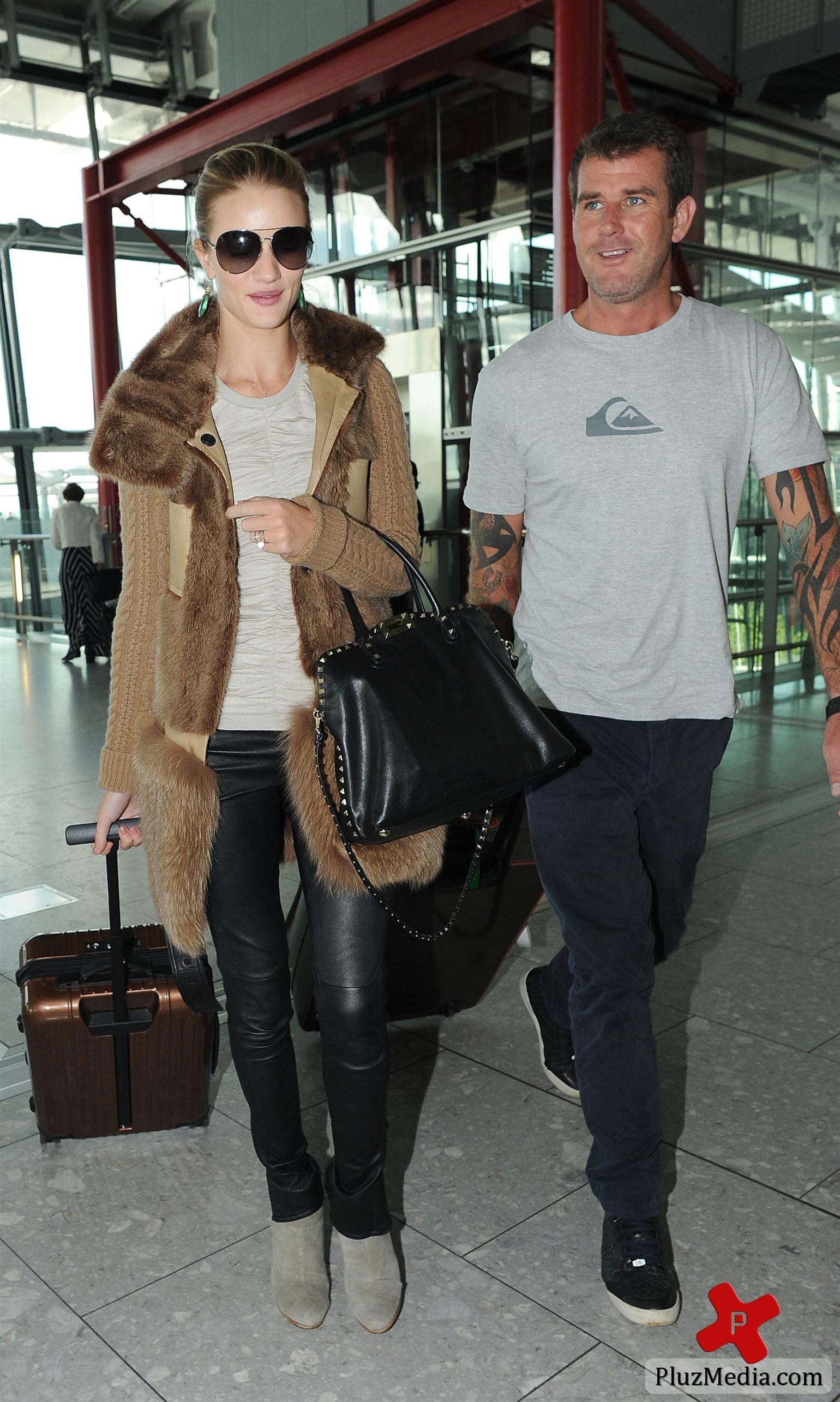 Rosie Huntington-Whiteley arriving at Heathrow Airport | Picture 83722